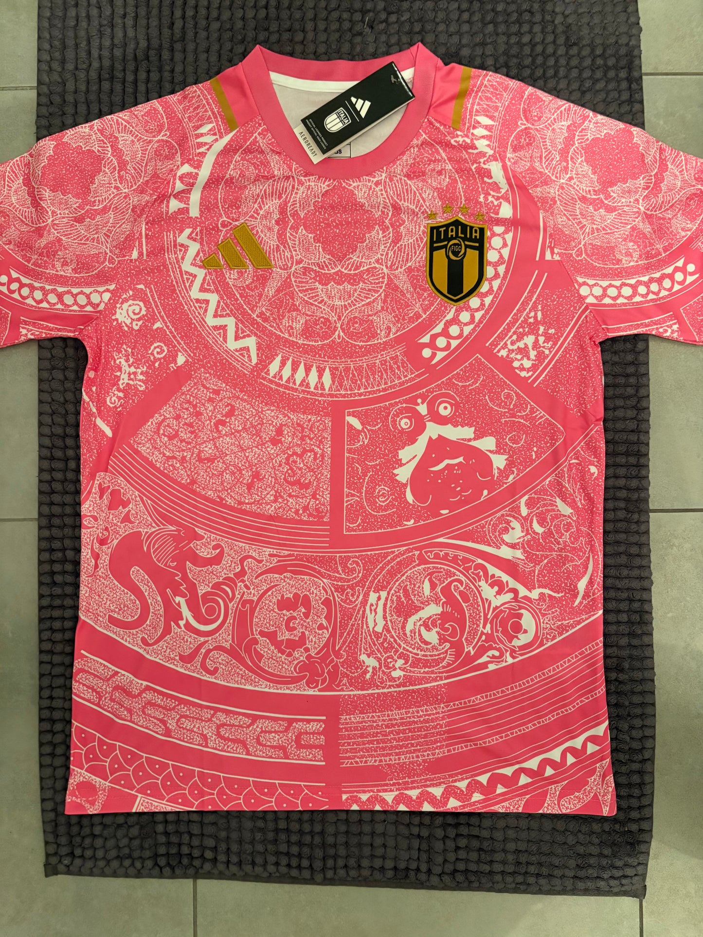 Maillot de foot Italie concept rose