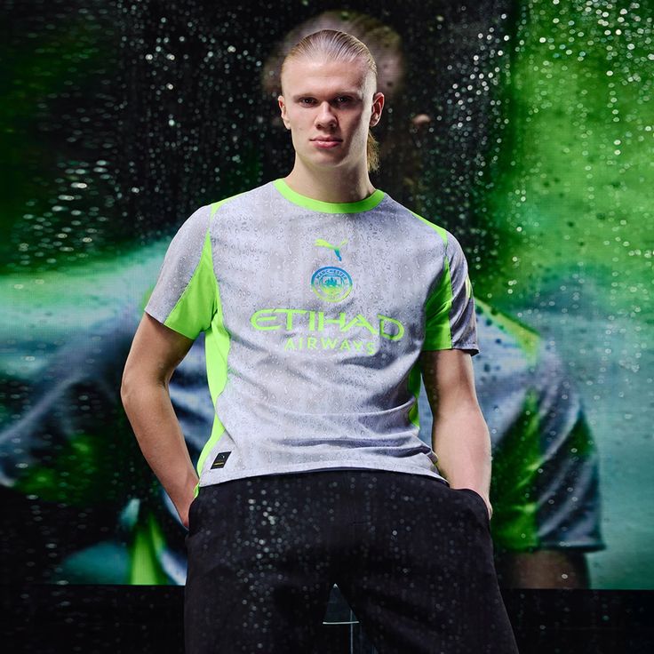 <p><strong>Premier League </strong></p>