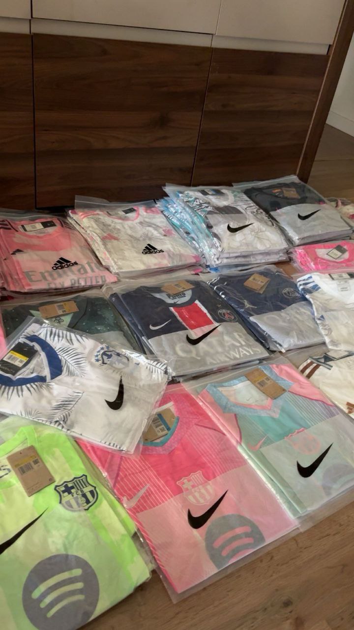 Pack revendeur maillot de foot 35 piece