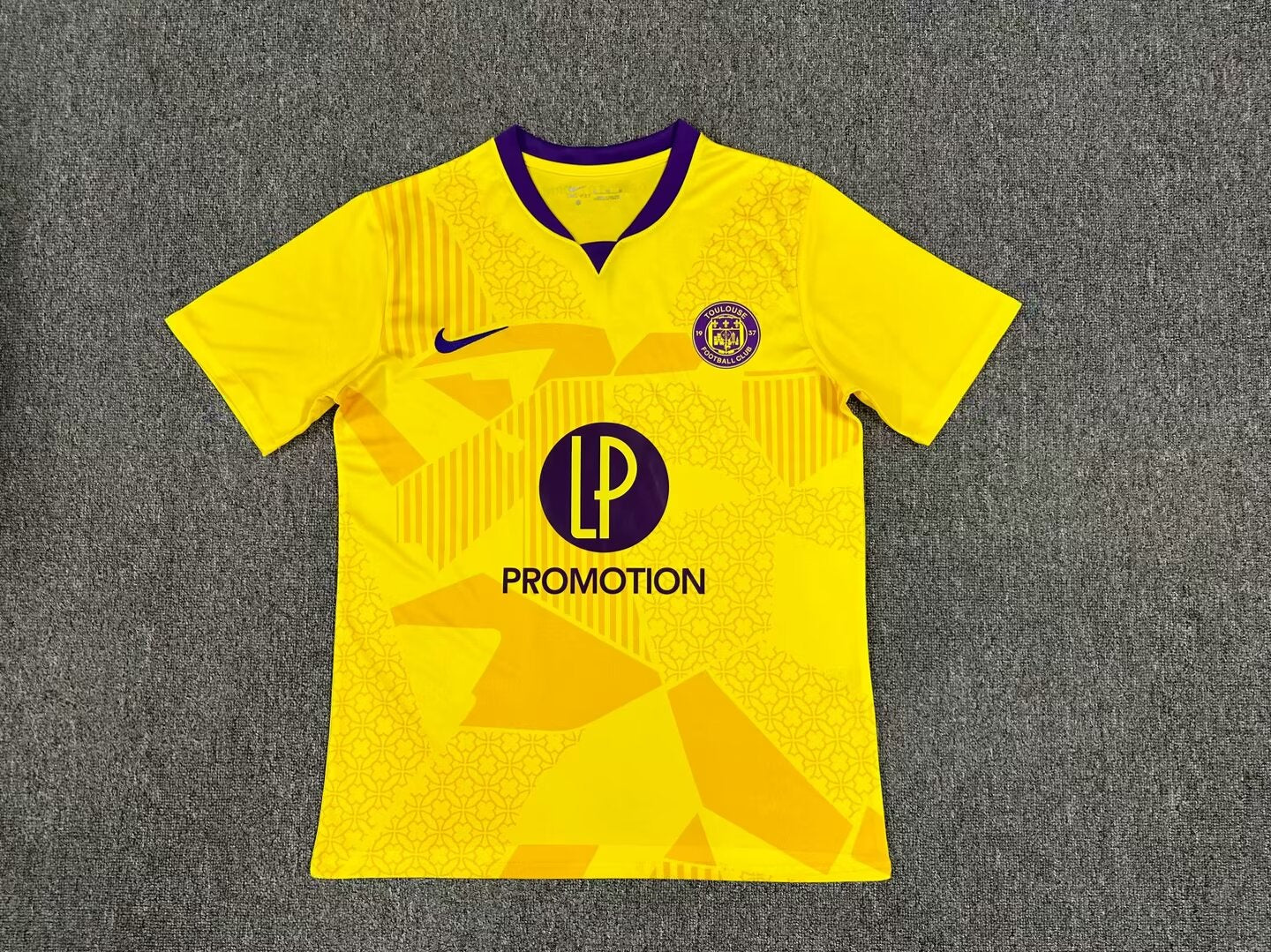 Maillot de foot Toulouse extérieur 24-25